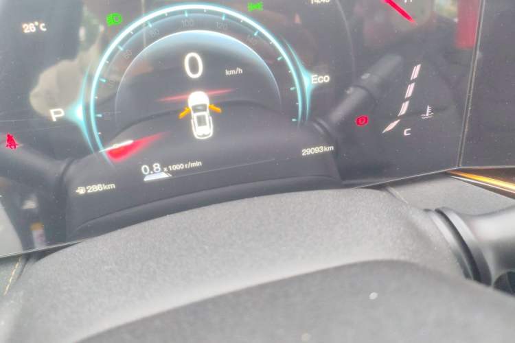 Used CHANGAN OSHAN X5 PLUS 2023 1.5T DCT Pioneer Edition Odometer Close Up