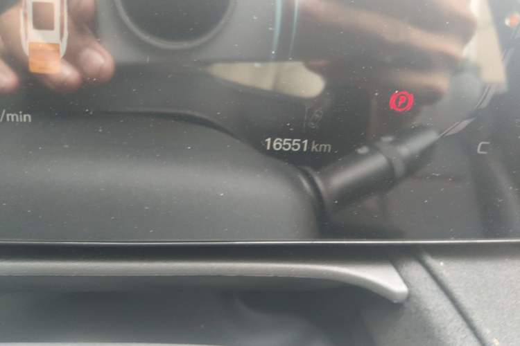 Used CHANGAN OSHAN X5 PLUS 2023 1.5T DCT Excellence Edition Odometer Close Up