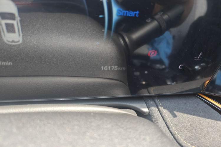 Used CHANGAN OSHAN X5 PLUS 2023 Revised 1.5T DCT Pioneer Edition Odometer Close Up