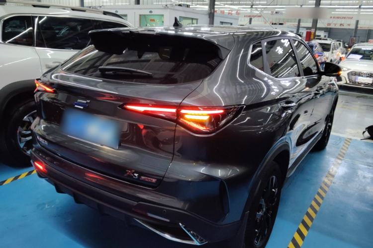 Used CHANGAN OSHAN X5 PLUS 2023 Revised 1.5T DCT Pioneer Edition Rear Right 45 Deg