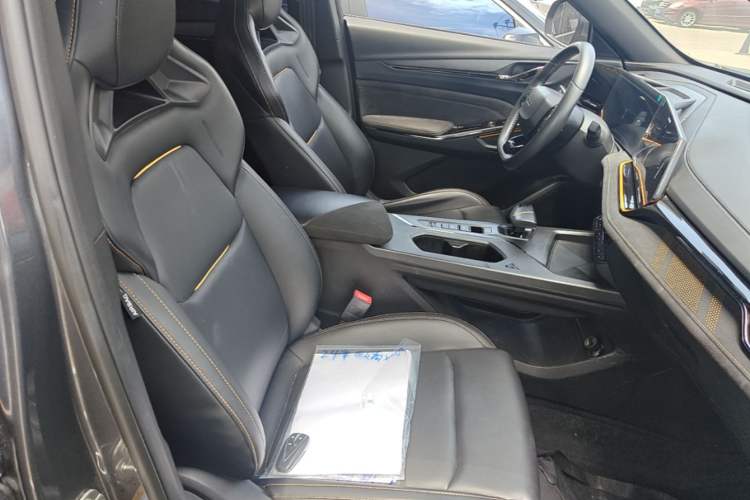 Used CHANGAN OSHAN X5 PLUS 2023 1.5T DCT Pioneer Edition Dynamic Version Right Front Seat