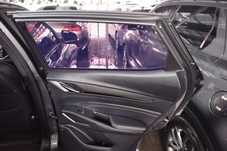 Used CHANGAN OSHAN X5 PLUS 2023 1.5T DCT Excellence Edition Right Rear Door Interior