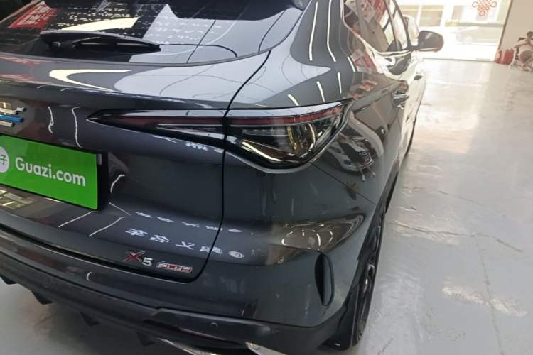 Used CHANGAN OSHAN X5 PLUS 2023 1.5T DCT Excellence Edition Right Rear Taillight
