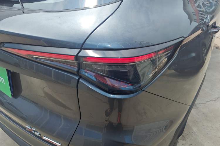 Used CHANGAN OSHAN X5 PLUS 2023 1.5T DCT Smart & Fun AI Edition Right Rear Taillight