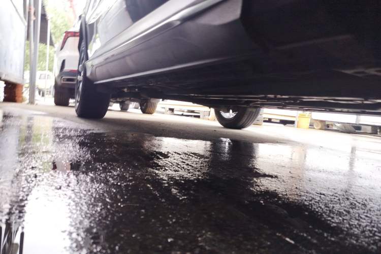 Used CHANGAN OSHAN X5 PLUS 2023 1.5T DCT Excellence Edition Right Side Sill