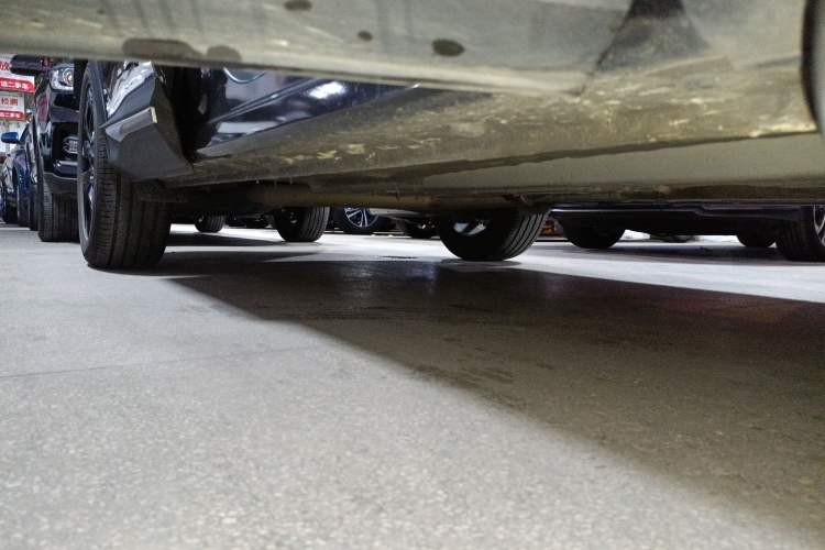 Used CHANGAN OSHAN X5 PLUS 2023 Revised Version 1.5T DCT Navigation Edition Right Side Sill