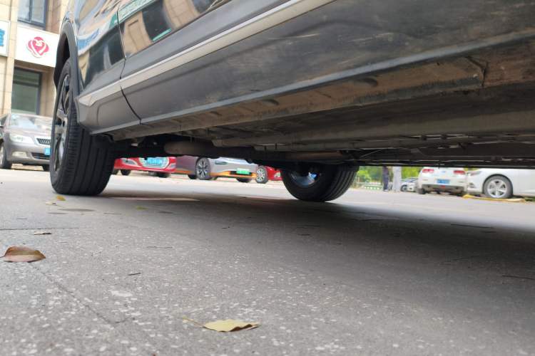 Used CHANGAN OSHAN X5 PLUS 2023 Revised Version 1.5T DCT Navigation Edition Right Side Sill
