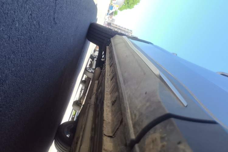 Used CHANGAN OSHAN X5 PLUS 2023 1.5T DCT Excellence Edition Right Side Sill