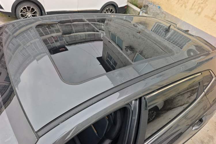 Used CHANGAN OSHAN X5 PLUS 2023 Revised 1.5T DCT Pioneer Edition Roof