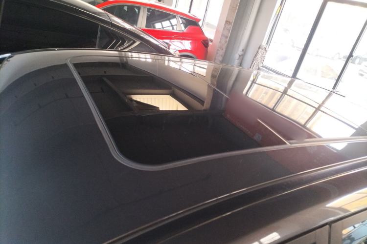 Used CHANGAN OSHAN X5 PLUS 2023 Revised Version 1.5T DCT Navigation Edition Roof