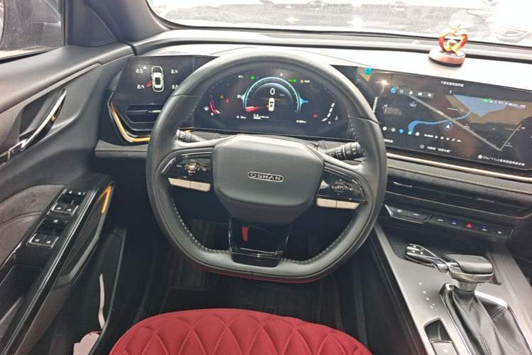 Used CHANGAN OSHAN X5 PLUS 2023 Revised 1.5T DCT Pioneer Edition Steering Wheel