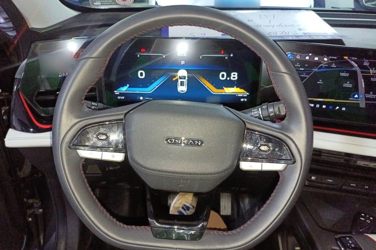 Used CHANGAN OSHAN X5 PLUS 2023 Revised Version 1.5T DCT Navigation Edition Steering Wheel