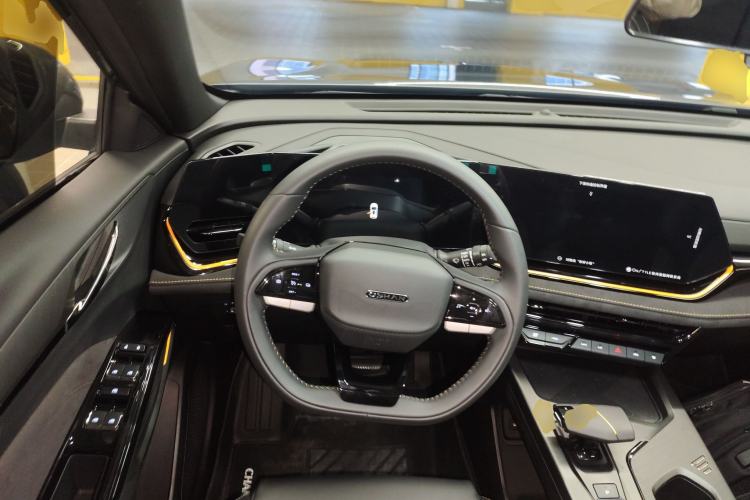 Used CHANGAN OSHAN X5 PLUS 2023 Revised 1.5T DCT Excellence Edition Steering Wheel
