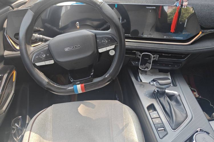 Used CHANGAN OSHAN X5 PLUS 2023 Revised 1.5T DCT Pioneer Edition Steering Wheel