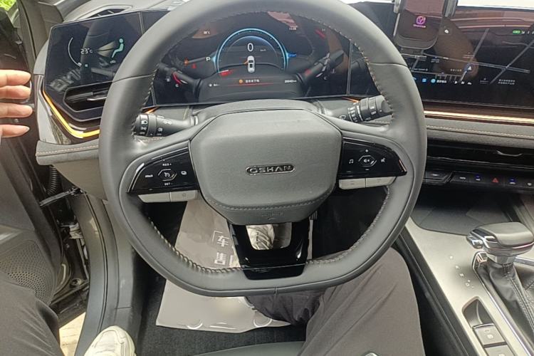 Used CHANGAN OSHAN X5 PLUS 2023 Revised 1.5T DCT Pioneer Edition Steering Wheel