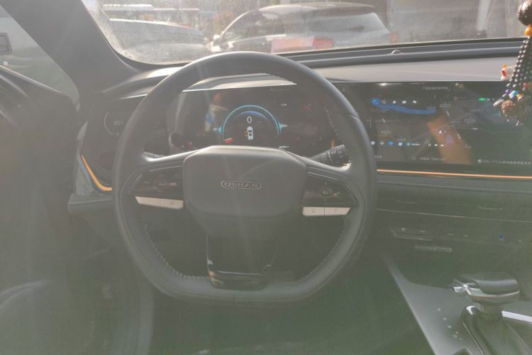 Used CHANGAN OSHAN X5 PLUS 2023 Revised 1.5T DCT Pioneer Edition Steering Wheel