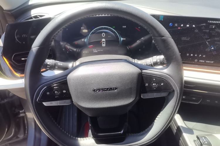 Used CHANGAN OSHAN X5 PLUS 2023 1.5T DCT Excellence Edition Steering Wheel