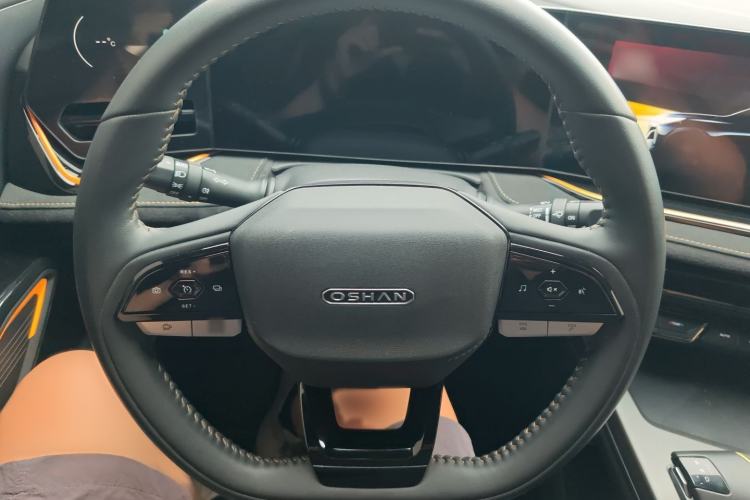 Used CHANGAN OSHAN X5 PLUS 2023 1.5T DCT Excellence Edition Steering Wheel
