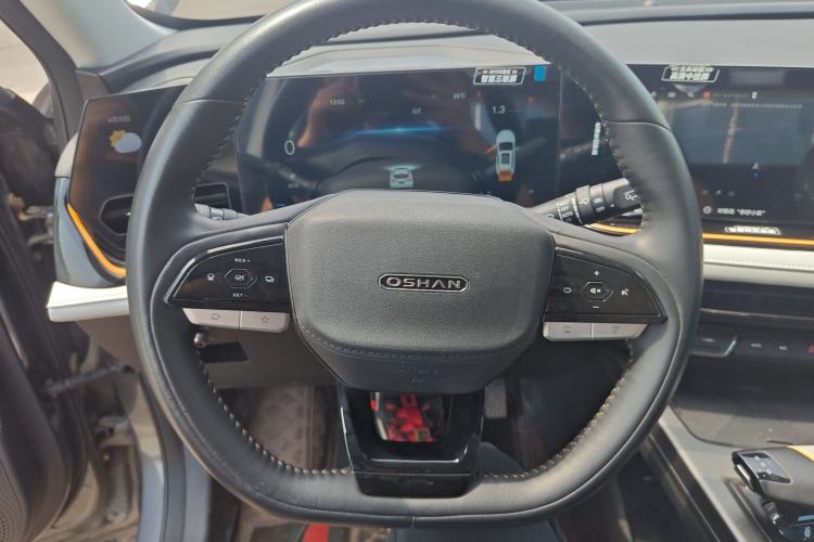 Used CHANGAN OSHAN X5 PLUS 2023 1.5T DCT Smart & Fun AI Edition Steering Wheel