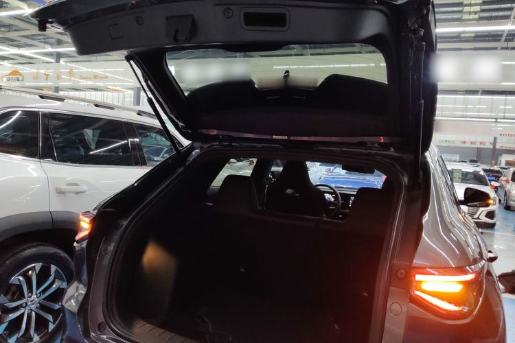 Used CHANGAN OSHAN X5 PLUS 2023 Revised 1.5T DCT Pioneer Edition Trunk