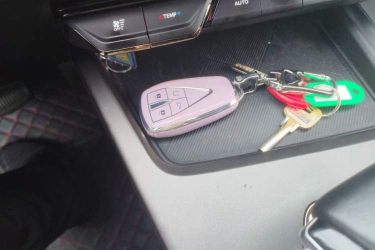 Used CHANGAN OSHAN X5 PLUS 2023 1.5T DCT Pioneer Edition Vehicle Key