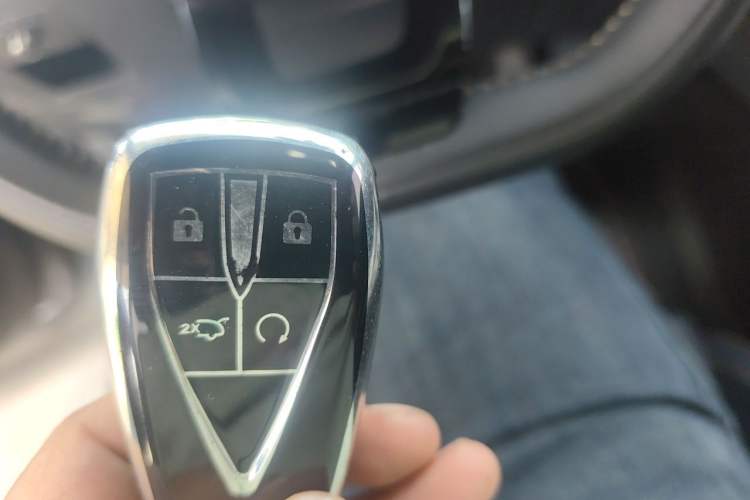 Used CHANGAN OSHAN X5 PLUS 2023 Revised 1.5T DCT Pioneer Edition Vehicle Key