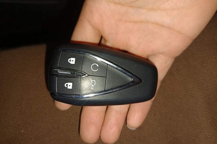 Used CHANGAN OSHAN X5 PLUS 2023 Revised Version 1.5T DCT Navigation Edition Vehicle Key