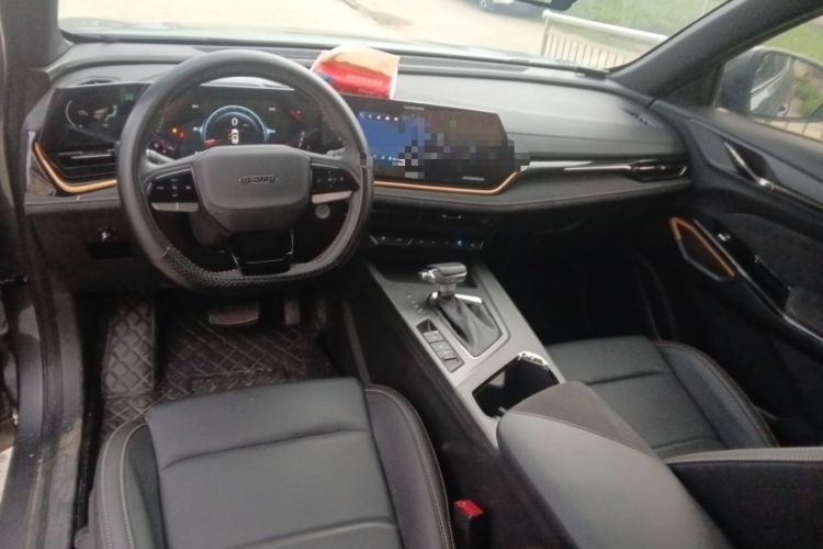 Used CHANGAN OSHAN X5 PLUS 2023 1.5T DCT Pioneer Edition Center Console
