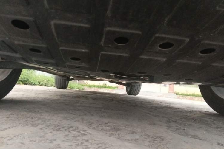 Used CHANGAN OSHAN X5 PLUS 2023 1.5T DCT Pioneer Edition Chassis Rear