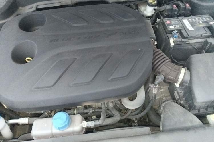 Used CHANGAN OSHAN X5 PLUS 2023 1.5T DCT Pioneer Edition Engine Bay