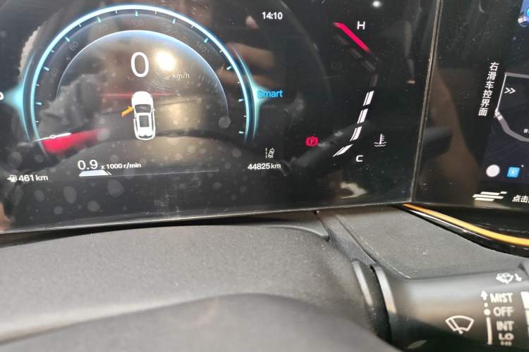 Used CHANGAN OSHAN X5 PLUS 2023 1.5T DCT Excellence Edition Odometer Close Up