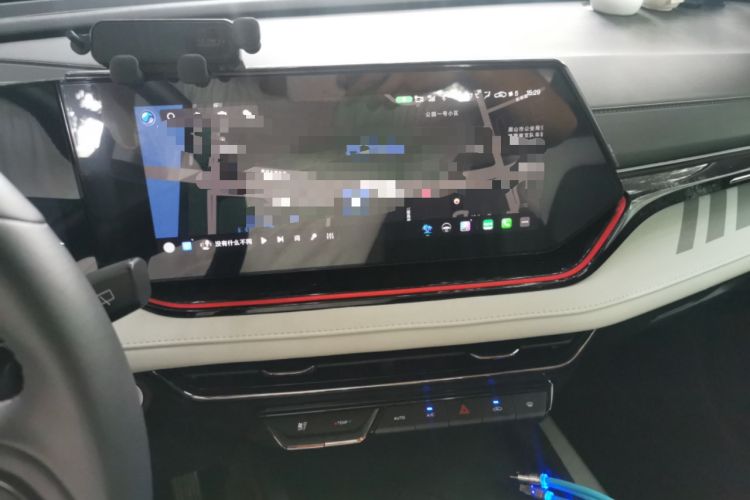 Used CHANGAN OSHAN X5 PLUS 2023 1.5T DCT Navigation Edition Audio And AC Panel