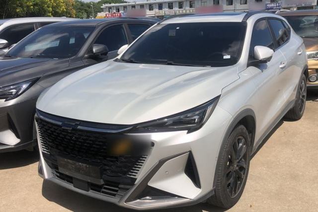 Used CHANGAN OSHAN X5 PLUS 2023 1.5T DCT Smart & Fun AI Edition