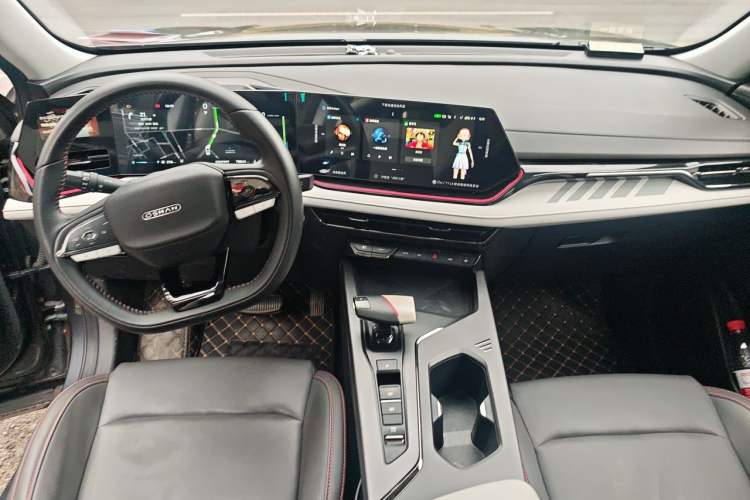 Used CHANGAN OSHAN X5 PLUS 2023 Revised Version 1.5T DCT Navigation Edition Center Console