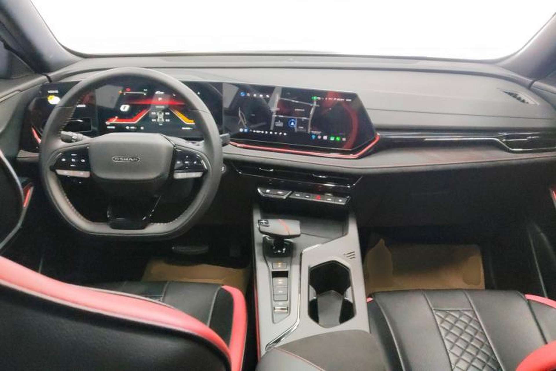 Used CHANGAN OSHAN X5 PLUS 2023 1.5T DCT Navigation Edition Center Console