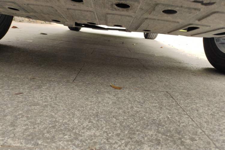 Used CHANGAN OSHAN X5 PLUS 2023 1.5T DCT Excellence Edition Chassis Front