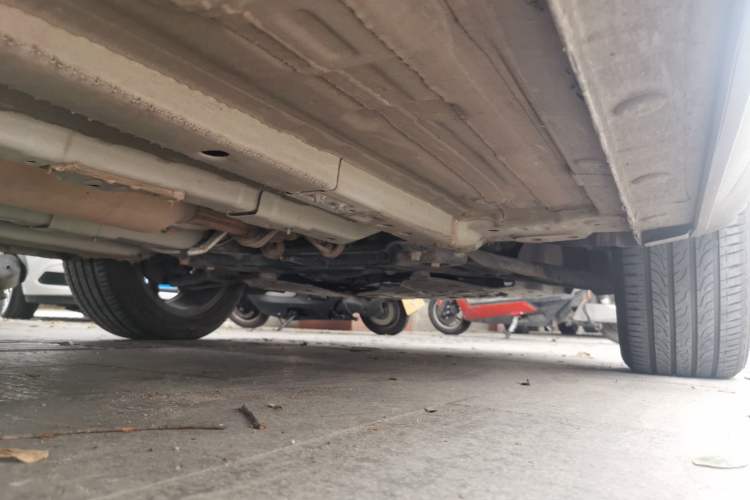Used CHANGAN OSHAN X5 PLUS 2023 1.5T DCT Navigation Edition Chassis Front Right