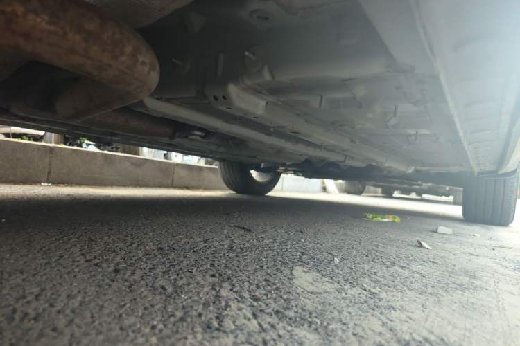 Used CHANGAN OSHAN X5 PLUS 2023 Revised 1.5T DCT Excellence Edition Chassis Rear Right