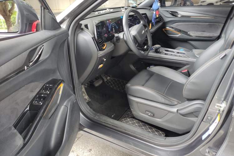 Used CHANGAN OSHAN X5 PLUS 2023 1.5T DCT Excellence Edition Driver Seat