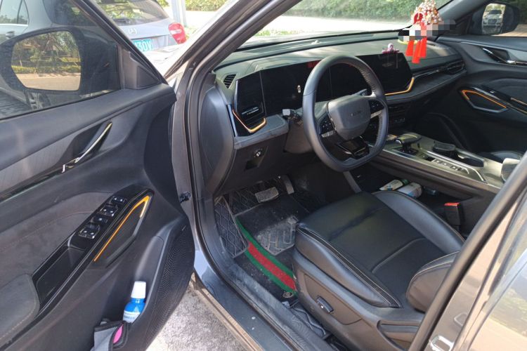 Used CHANGAN OSHAN X5 PLUS 2023 1.5T DCT Navigation Edition Driver Seat