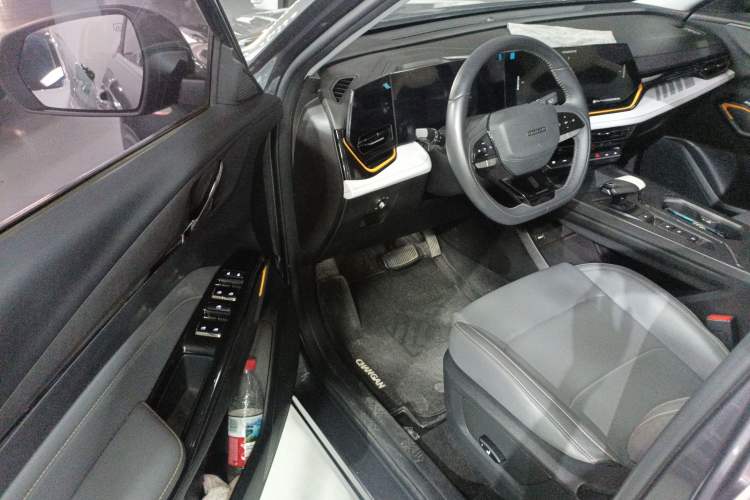 Used CHANGAN OSHAN X5 PLUS 2023 1.5T DCT Excellence Edition Driver Seat