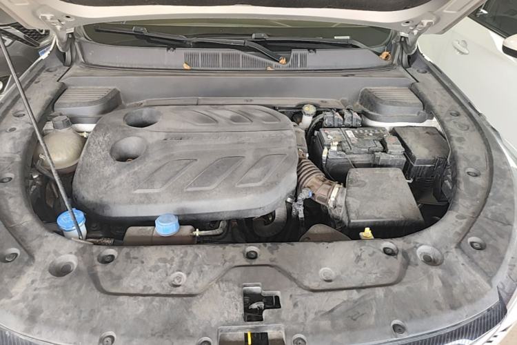 Used CHANGAN OSHAN X5 PLUS 2023 1.5T DCT Smart & Fun AI Edition Engine Bay