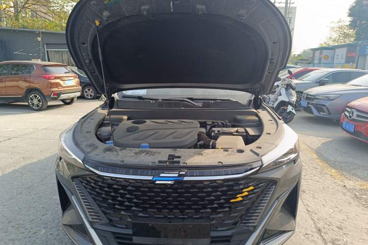 Used CHANGAN OSHAN X5 PLUS 2023 Revised 1.5T DCT Smart & Fun AI Edition Engine Bay