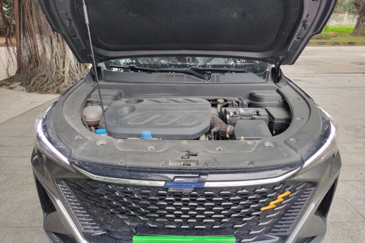 Used CHANGAN OSHAN X5 PLUS 2023 1.5T DCT Excellence Edition Engine Bay