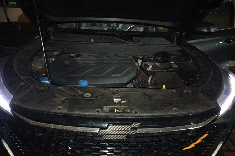 Used CHANGAN OSHAN X5 PLUS 2023 Revised 1.5T DCT Pioneer Edition Engine Bay