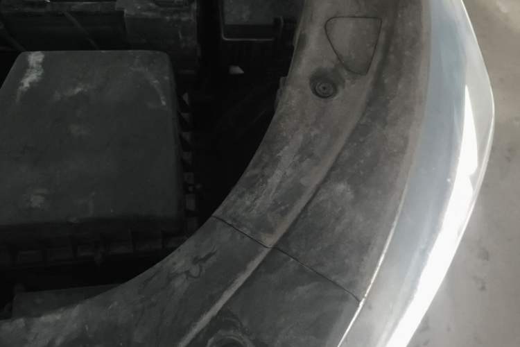 Used CHANGAN OSHAN X5 PLUS 2023 1.5T DCT Excellence Edition Engine Bay Left