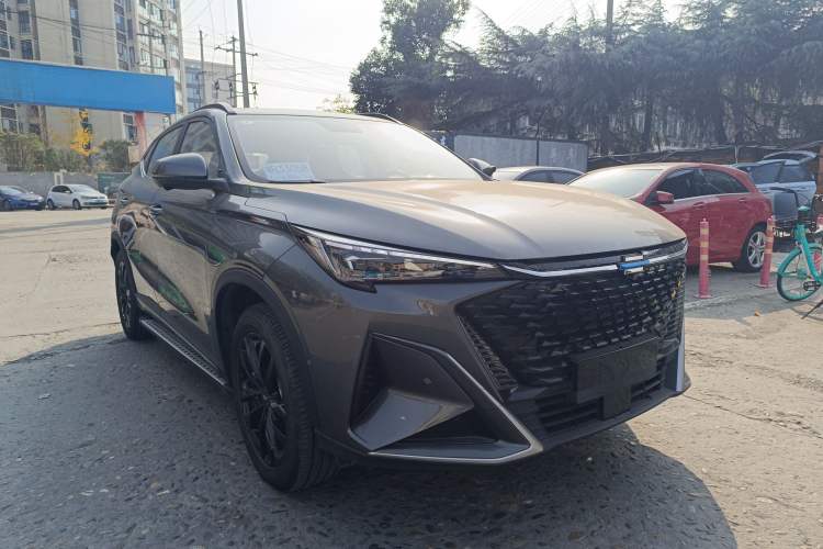 Used CHANGAN OSHAN X5 PLUS 2023 Revised 1.5T DCT Smart & Fun AI Edition Exterior 2