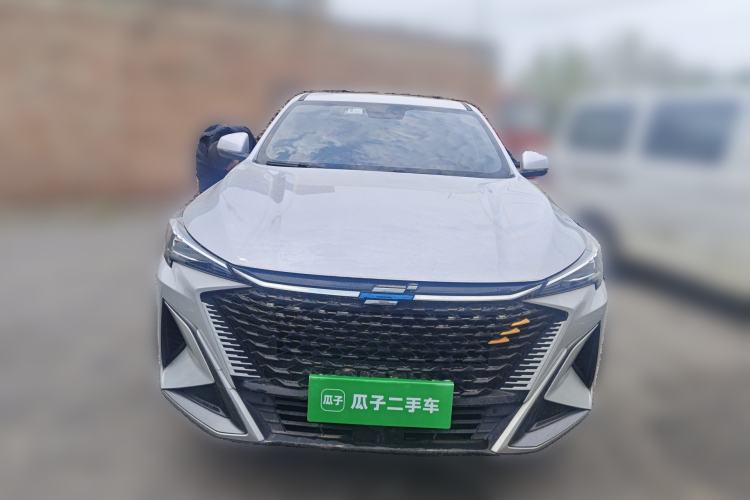 Used CHANGAN OSHAN X5 PLUS 2023 1.5T DCT Excellence Edition Front