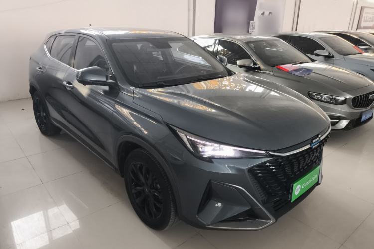 Used CHANGAN OSHAN X5 PLUS 2023 1.5T DCT Excellence Edition Front Right 45 Deg