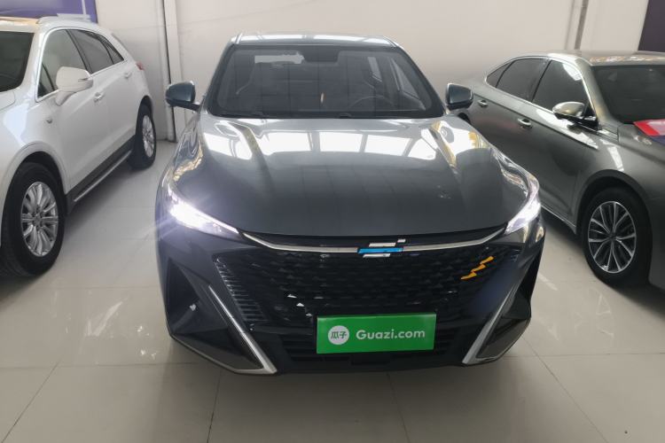 Used CHANGAN OSHAN X5 PLUS 2023 1.5T DCT Excellence Edition Front